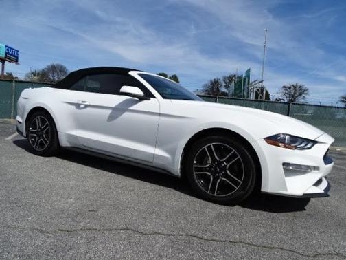 White 2018 Ford Mustang EcoBoost Premium