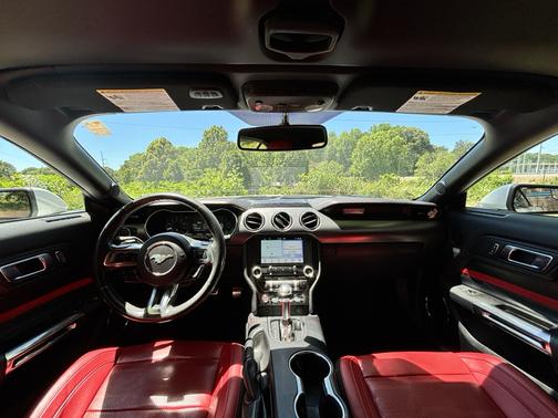 White 2018 Ford Mustang EcoBoost Premium