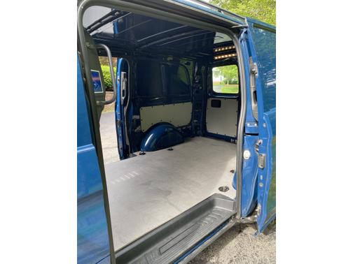 2016 Mercedes-Benz Metris Base