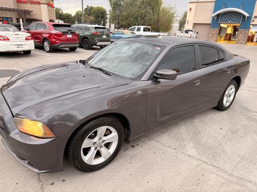 2013 Dodge Charger SE