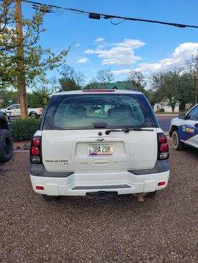 White 2005 Chevrolet Trailblazer LS