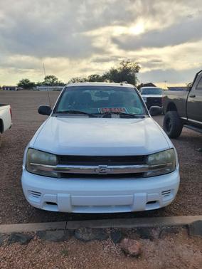 White 2005 Chevrolet Trailblazer LS