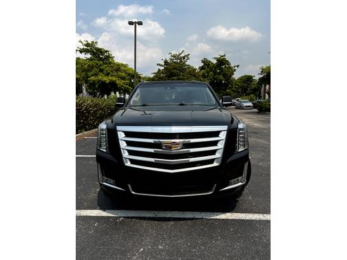 2015 Cadillac Escalade Luxury
