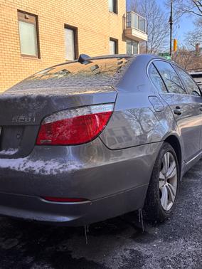 2010 BMW 528 i xDrive
