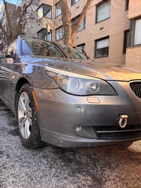 2010 BMW 528 i xDrive