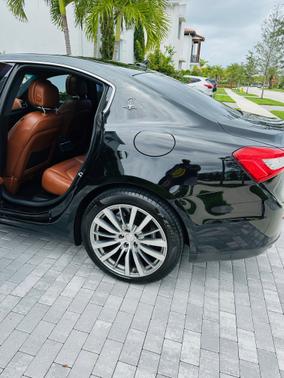 2017 Maserati Ghibli Base