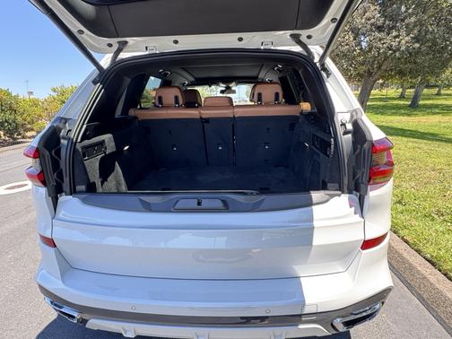 2022 BMW X5 PHEV xDrive45e