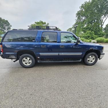 2002 Chevrolet Suburban 1500 LS