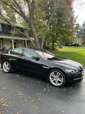 Black 2017 Jaguar XE 35t Premium