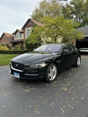 Black 2017 Jaguar XE 35t Premium