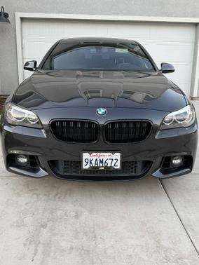 Gray 2014 BMW 528 i