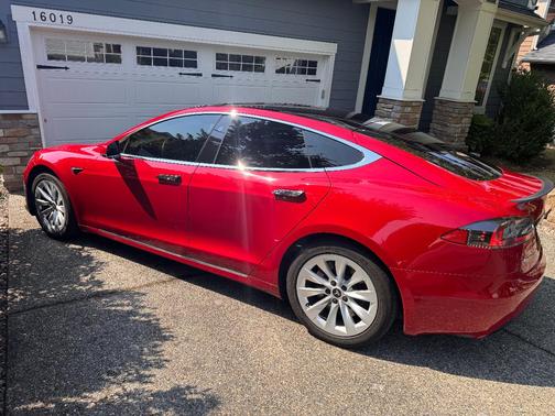 Red 2018 Tesla Model S 100D