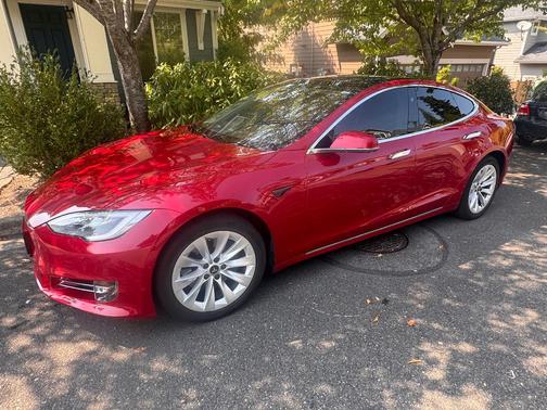 Red 2018 Tesla Model S 100D
