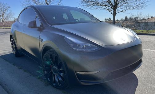 2023 Tesla Model Y Performance