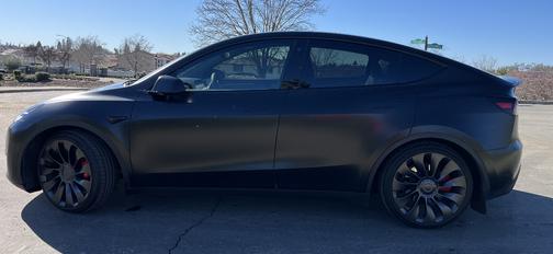 2023 Tesla Model Y Performance