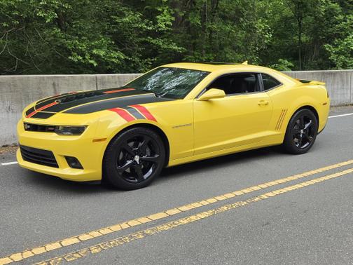 Yellow 2014 Chevrolet Camaro 2SS
