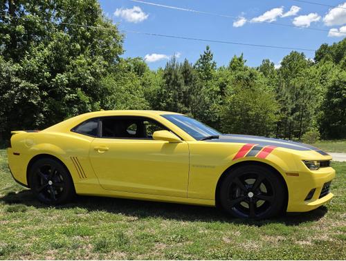 Yellow 2014 Chevrolet Camaro 2SS