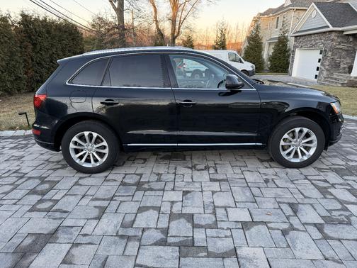 2015 Audi Q5 2.0T Premium Plus