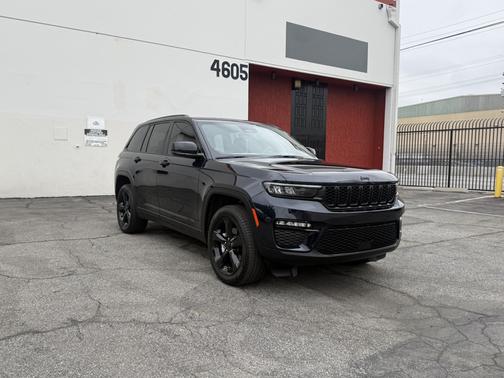 Blue 2024 Jeep Grand Cherokee Limited