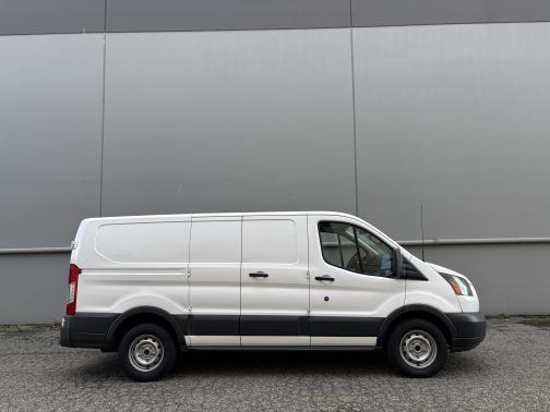 2017 Ford Transit-150 Base