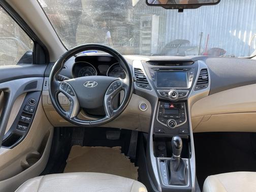 2014 Hyundai ELANTRA Limited