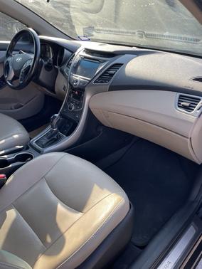 2014 Hyundai ELANTRA Limited