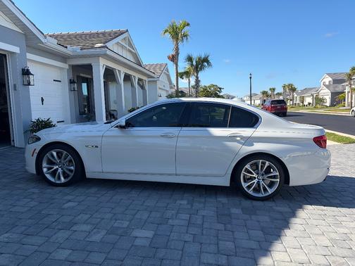 White 2014 BMW 535 i xDrive