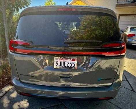 Gray 2023 Chrysler Pacifica Hybrid Touring L