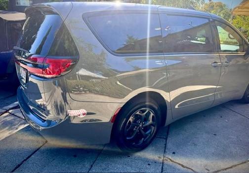 Gray 2023 Chrysler Pacifica Hybrid Touring L