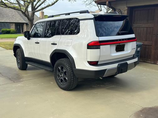 White 2025 Lexus GX 550 Overtrail