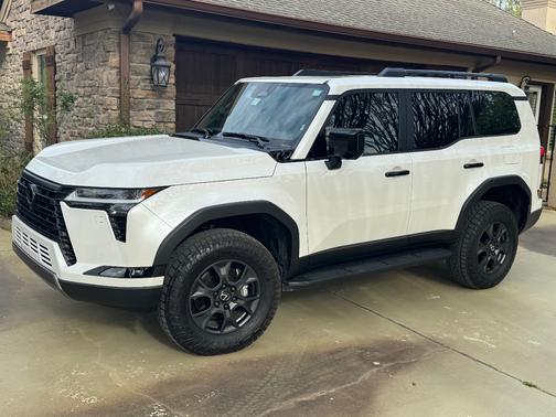 White 2025 Lexus GX 550 Overtrail