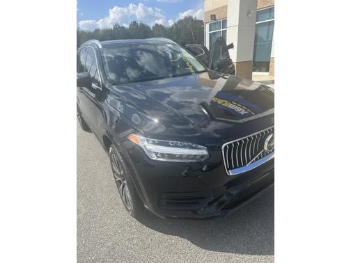 2022 Volvo XC90 T5 Momentum
