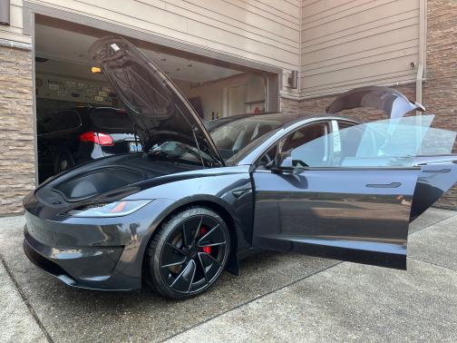 2024 Tesla Model 3 Performance