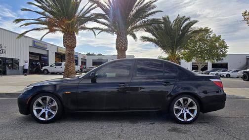 Black 2009 BMW 535 i