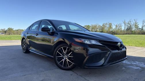 2021 Toyota Camry SE Nightshade