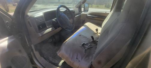2001 Ford F-250 XL SuperCab Super Duty