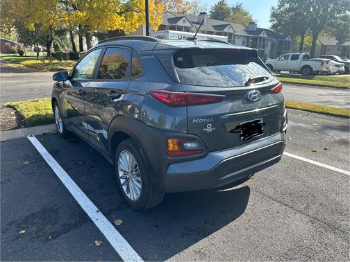 2021 Hyundai KONA SEL