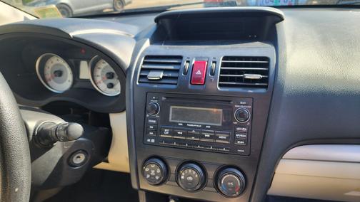 2014 Subaru Impreza 2.0i