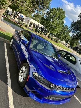 Blue 2019 Dodge Charger SXT