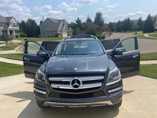 Gray 2015 Mercedes-Benz GL-Class GL 450 4MATIC