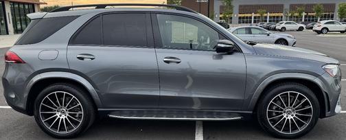 Gray 2023 Mercedes-Benz GLE 450 4MATIC