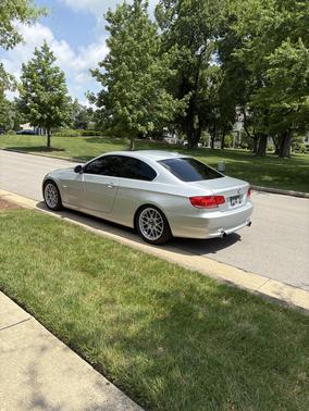 2010 BMW 335 i