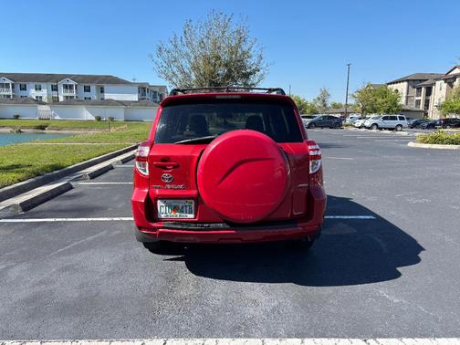 Red 2009 Toyota RAV4 Base