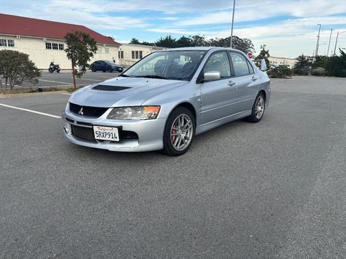2006 Mitsubishi Lancer Evolution IX