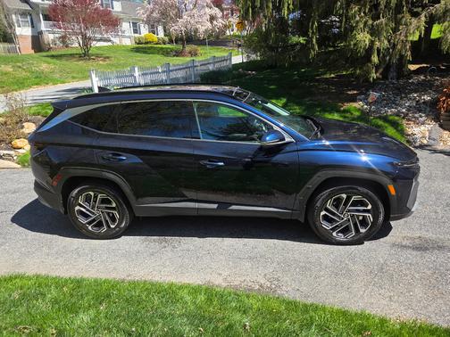 Blue 2025 Hyundai TUCSON Hybrid Limited