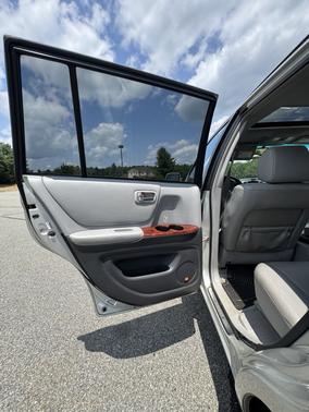 2005 Toyota Highlander Limited