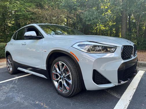 Gray 2022 BMW X2 xDrive28i