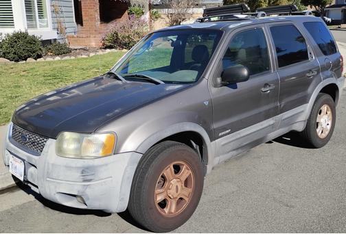 2002 Ford Escape XLT