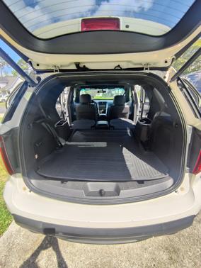 White 2015 Ford Explorer Limited