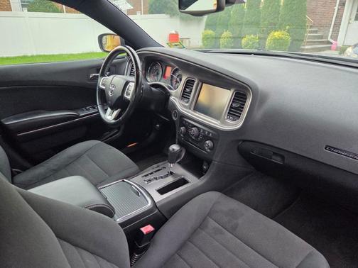 Gray 2011 Dodge Charger R/T